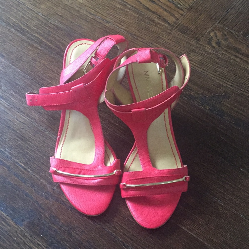 Red Nine West heels
